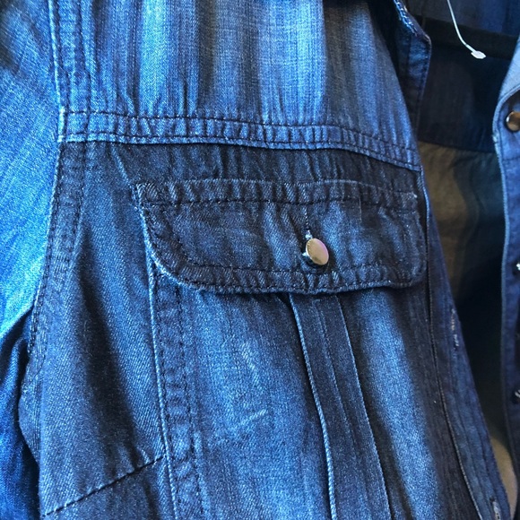 NWT denim shirt by Kensie - Picture 2 of 8